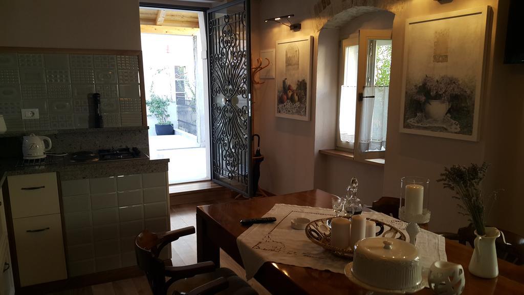 Apartment Koralj Split Szoba fotó